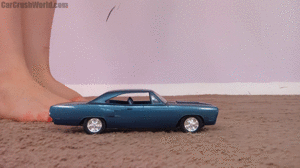 www.gtszone.com - CarCrushWorld  383  Marlo Marquise thumbnail