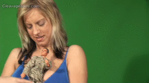 www.gtszone.com - CleavageZone  199  Kathy thumbnail