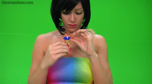 www.gtszone.com - CleavageZone  394  Kbella thumbnail