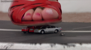 www.gtszone.com - SuziGIantess  596  Suzi thumbnail