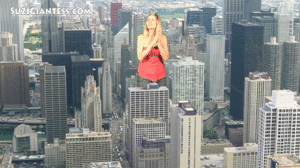 www.gtszone.com - SuziGiantess  618  Suzi thumbnail