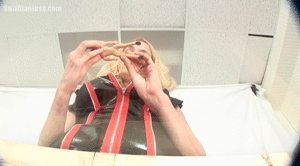 www.gtszone.com - SuziGiantess  659  Suzi thumbnail